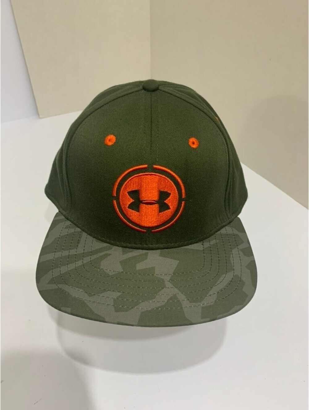 Under Armour Combine Size L XL Fitted Cap Green Camo Orange Logo Baseball Hat